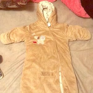 Baby cozy up one piece 🙂 6-9 mon